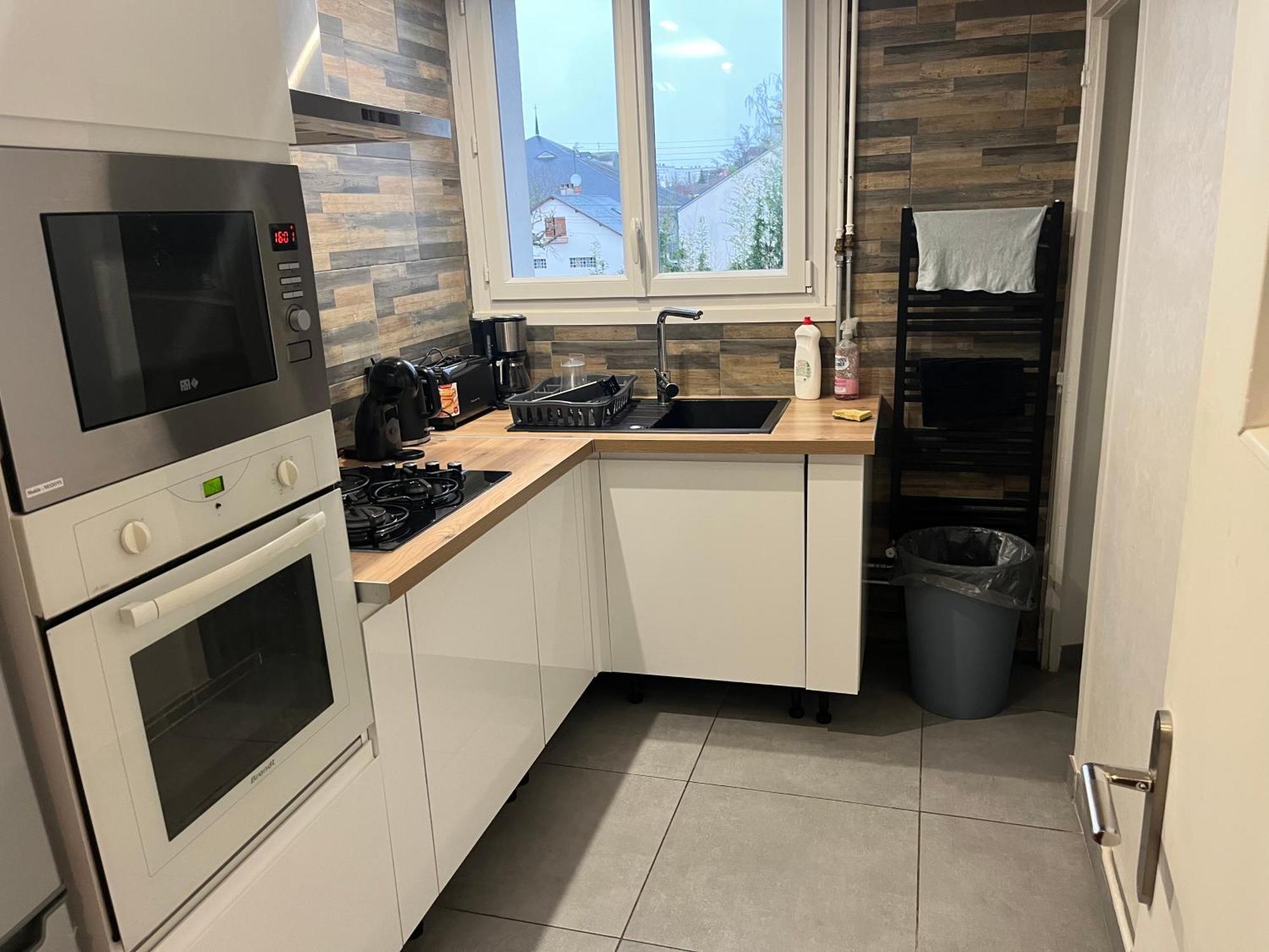 F3 Appartement 2 Chambre Un Salon Avec Wifi Saint-Jean-de-la-Ruelle Екстериор снимка